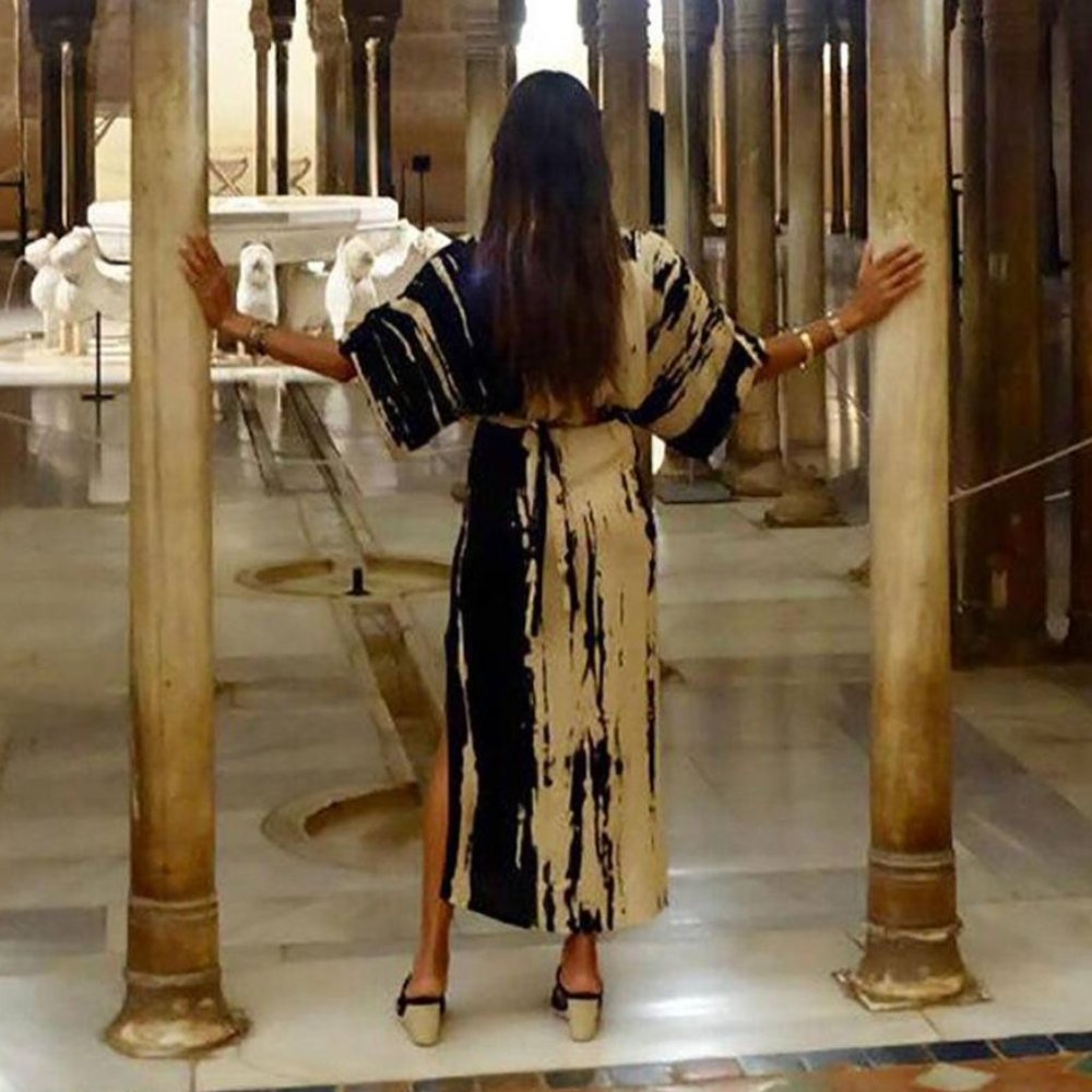 ⭐NEW, CHIC**- Abstract Print Slit Kimono With Belt | OFFERS WELCOME - Picture 5 of 8